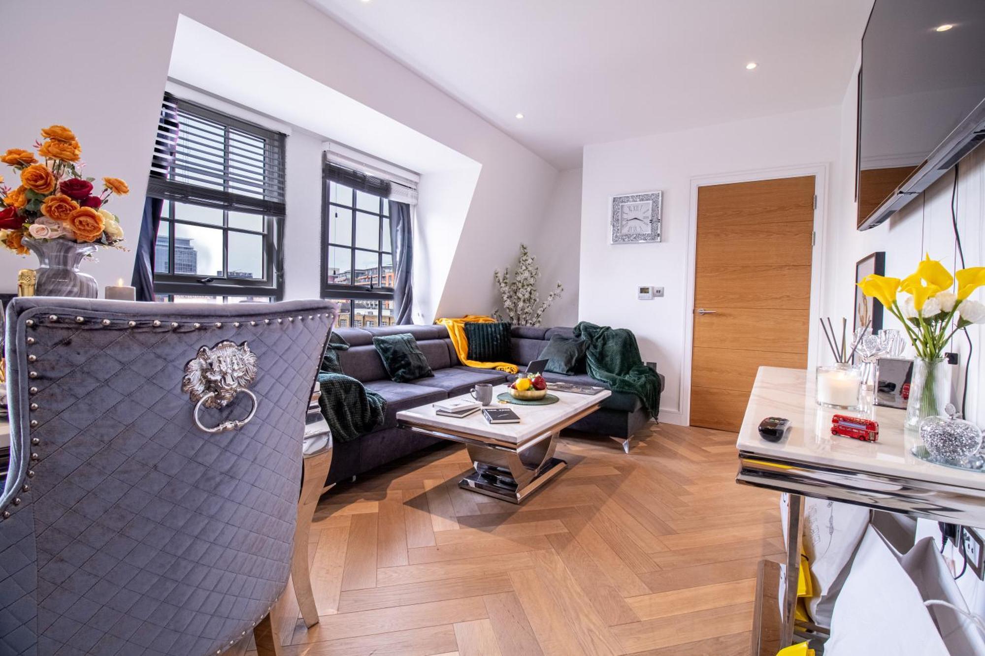 Luxurious 1-Bedroom Penthouse In Marble Arch 71 伦敦 外观 照片