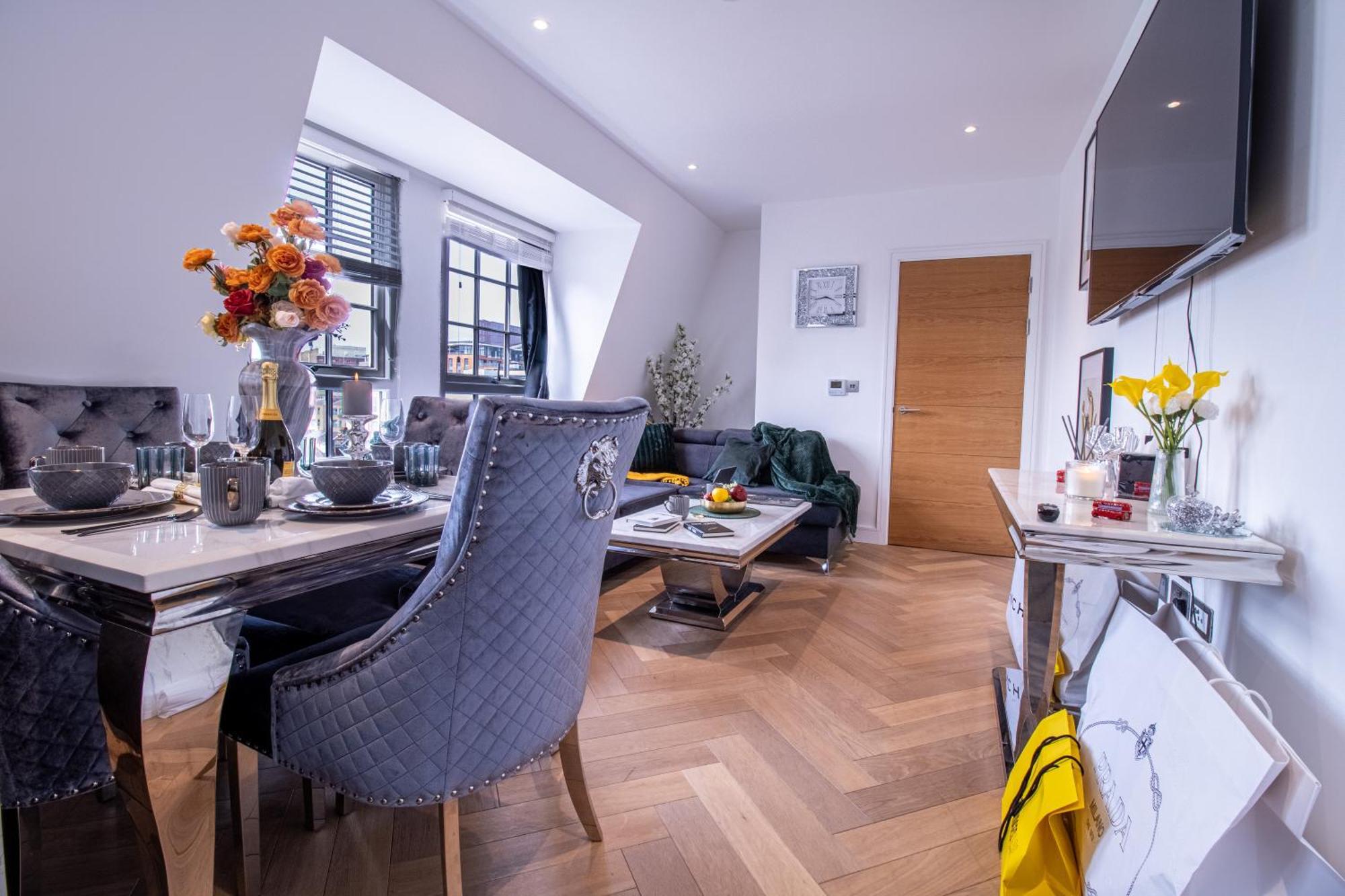 Luxurious 1-Bedroom Penthouse In Marble Arch 71 伦敦 外观 照片